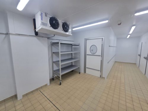Commercial Hospital Healthcare Cold Room Air Conditioning Refrigeration TQ Refrigeration 6